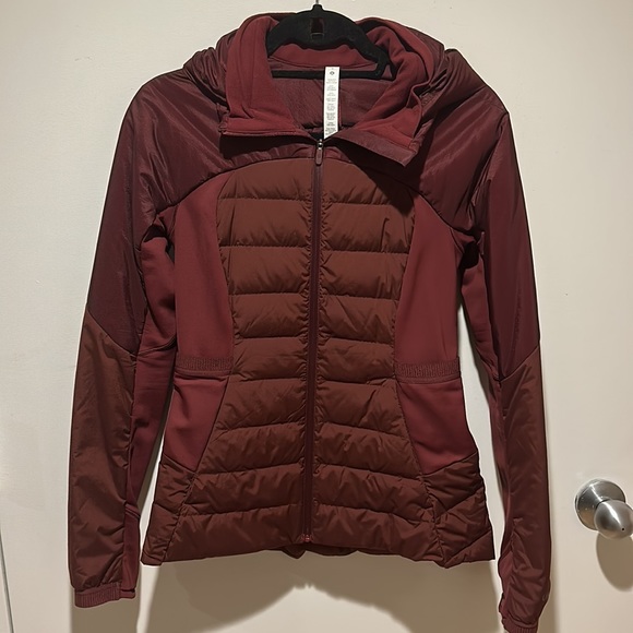 Lululemon Insulated Jacket - Picture 5 of 6